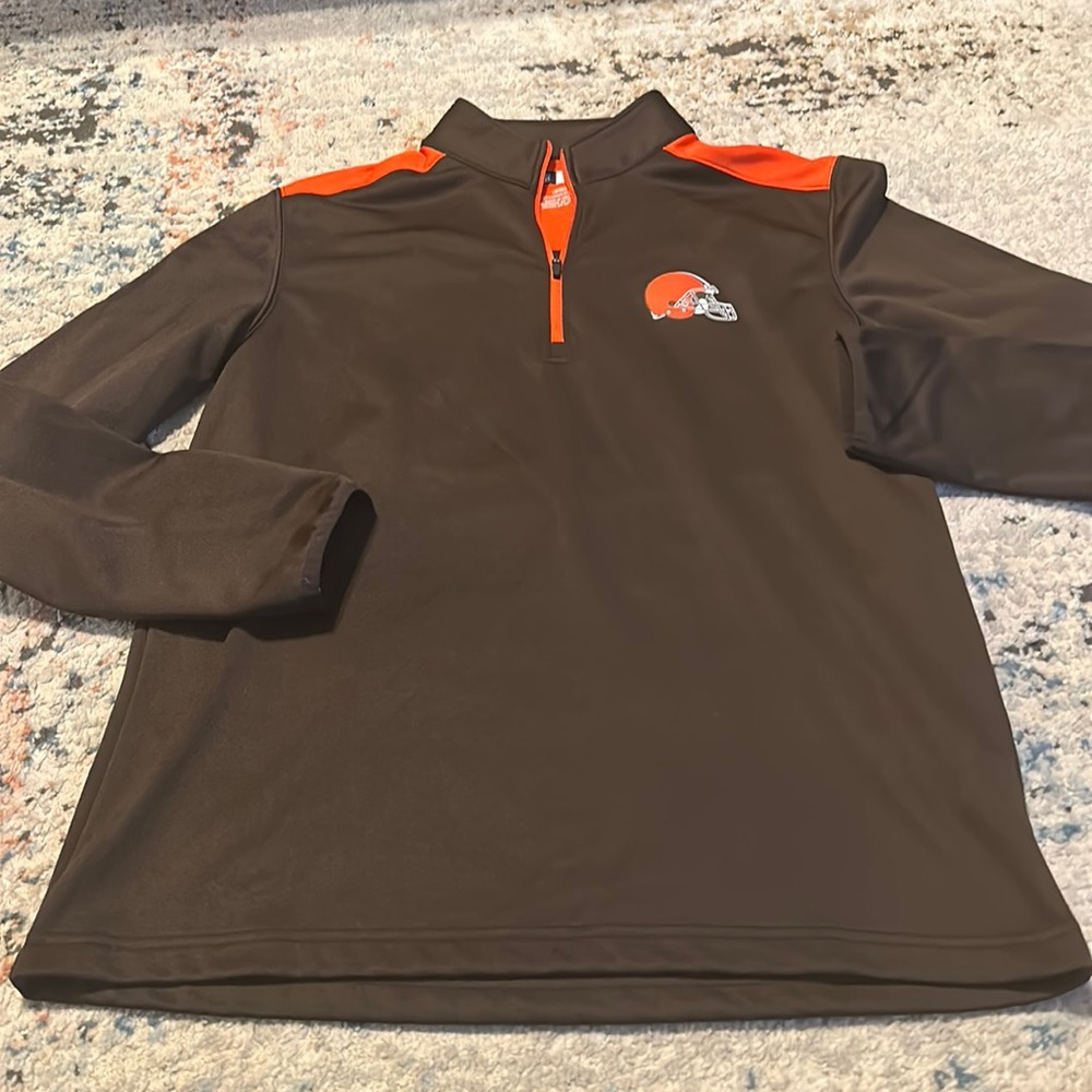 Cleveland Browns Half Zip pullover Size Medium